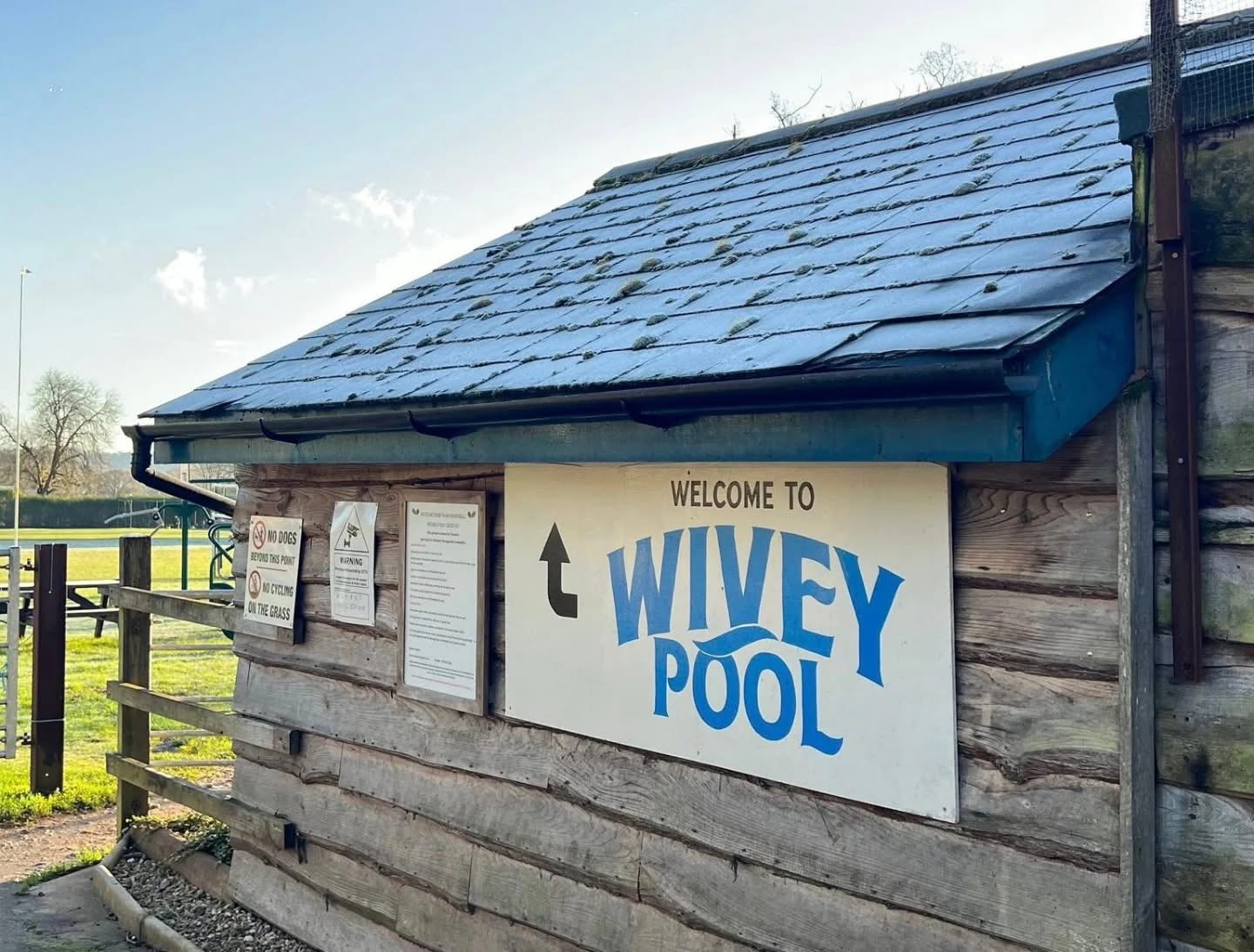 Wivey Pool the property before 1