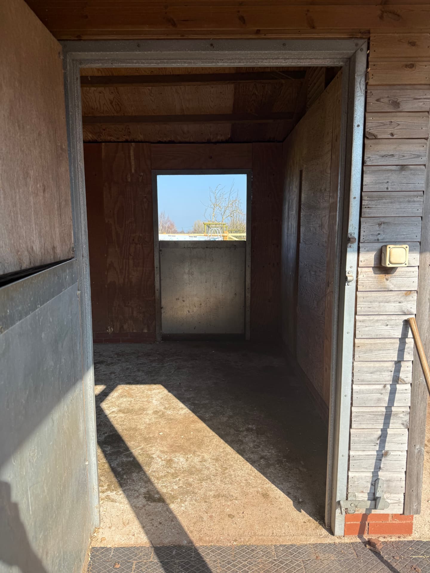 Chapel Hill Barn stable outbuilding before conversion – photograph 7