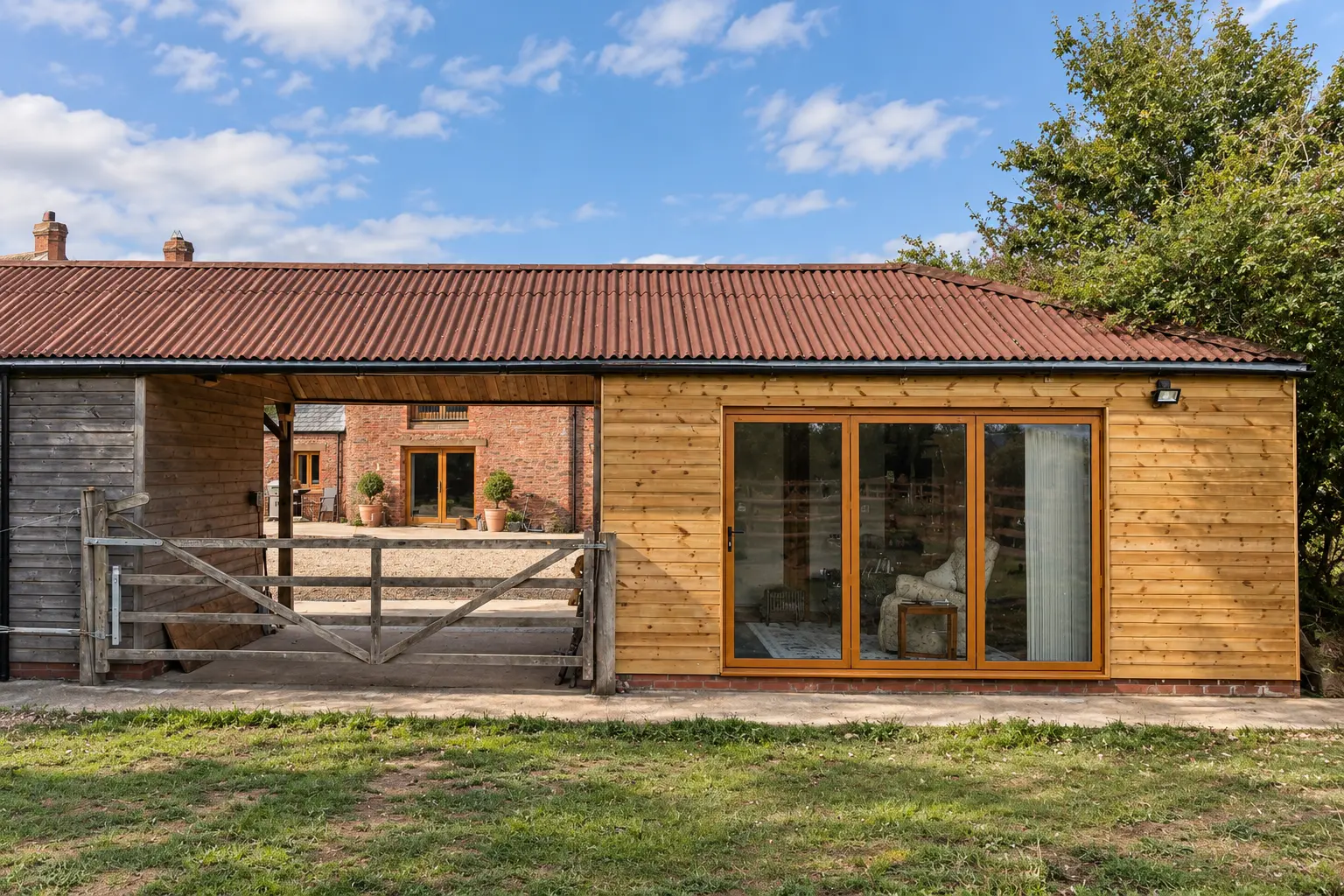 Chapel Hill Barn completed annex – photograph 2