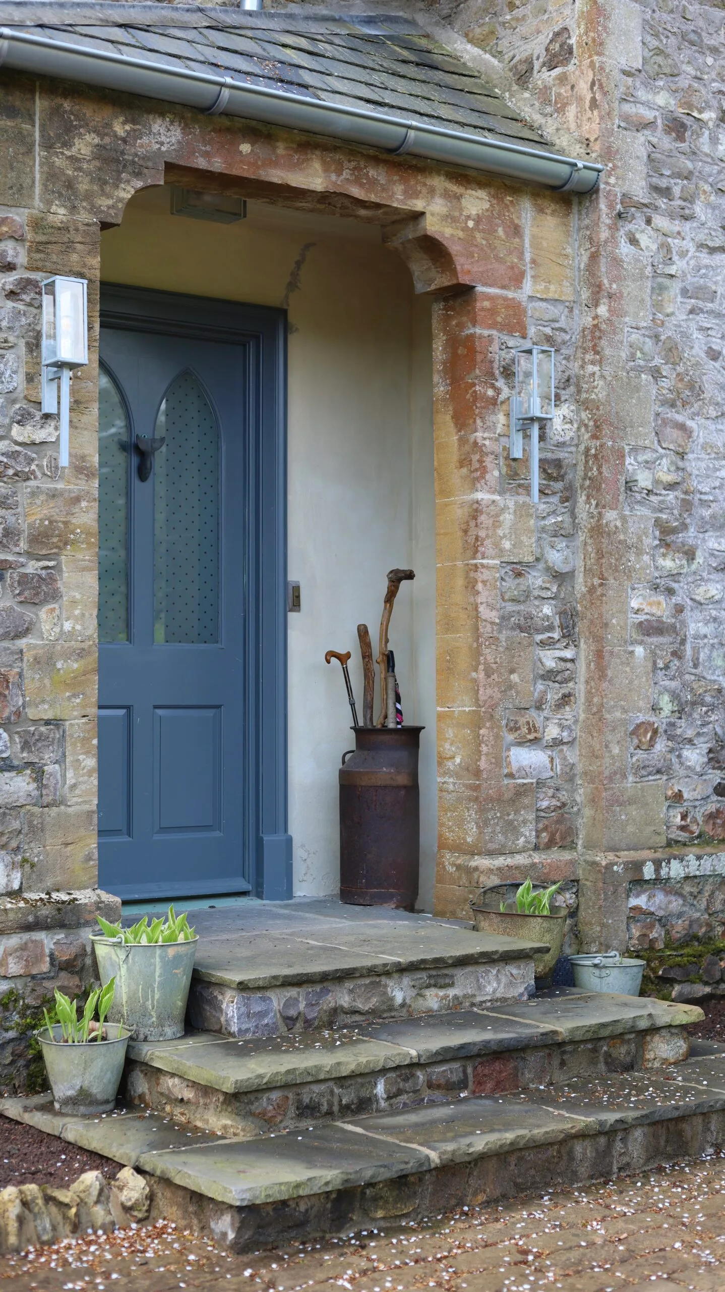 Entrance detail